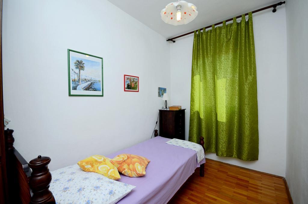 Apartments Katica Трогир Экстерьер фото