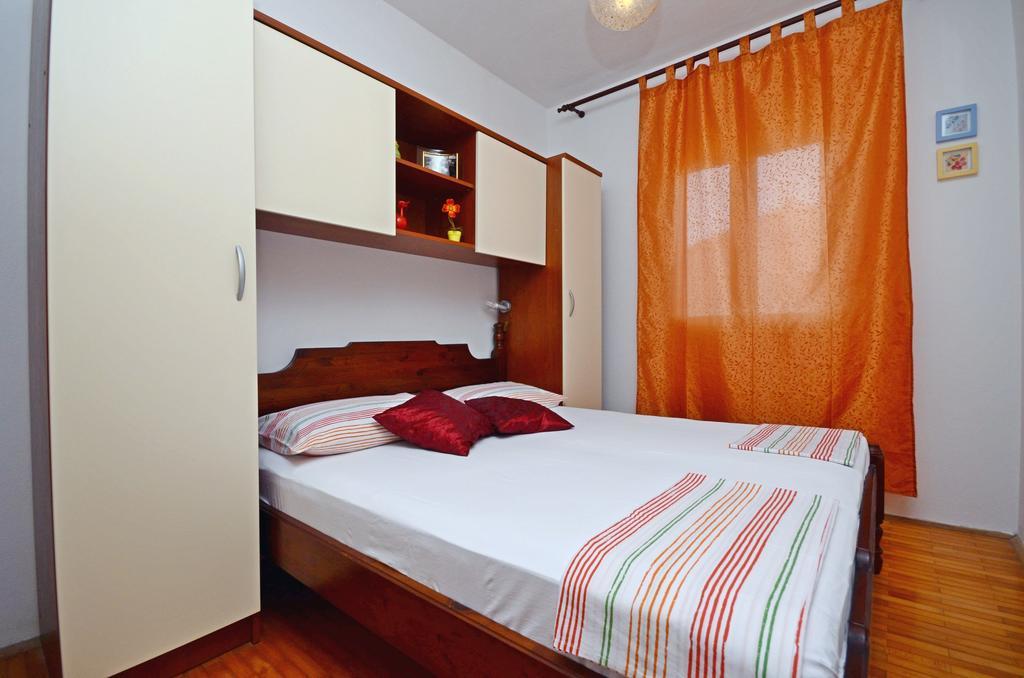 Apartments Katica Трогир Экстерьер фото